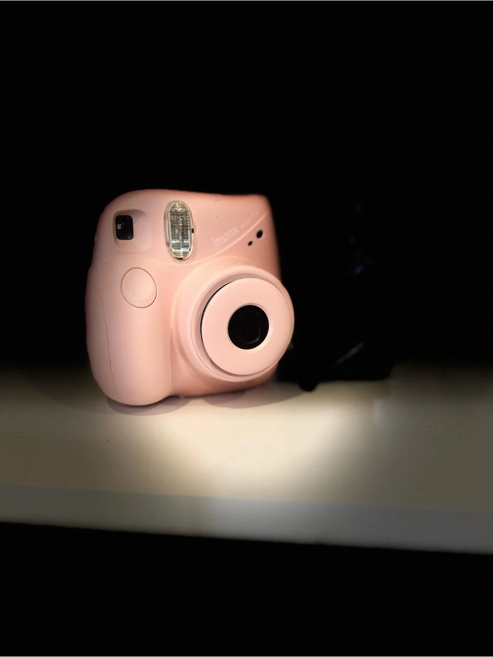 Fujifilm Instax Mini Instant Camera in Soft Pink